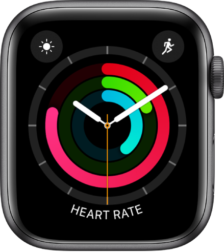 Laikrodžio ciferblatas „Activity Analog“, kuriame rodomi laikas ir „Move“, „Exercise“ bei „Stand“ tikslų siekimo rezultatai. Taip pat įtraukti trys valdikliai: viršuje kairėje pateiktas „Weather Conditions“ valdiklis, viršuje dešinėje pateiktas „Workout“ valdiklis, o apačioje – „Heart Rate“ valdiklis.