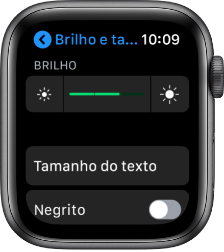 Definições de brilho no Apple Watch, com o nivelador Brilho na parte superior, o botão “Tamanho do texto” por baixo e o controlo Negrito na parte inferior.