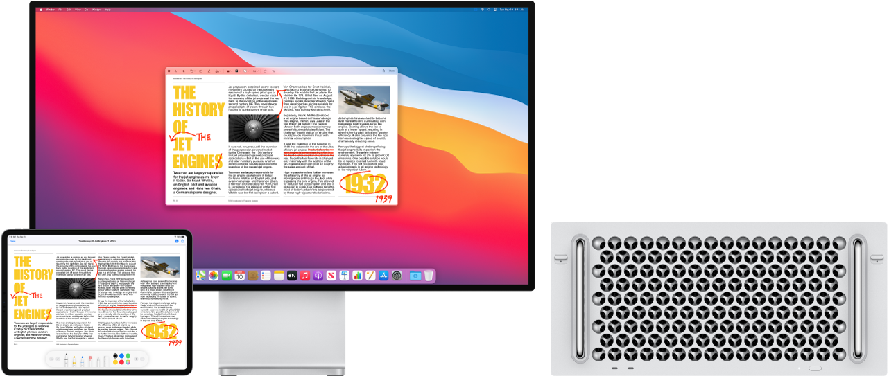 „Mac Pro“ ir „iPad“, padėti vienas šalia kito. Abiejuose ekranuose rodomas ranka suredaguotas straipsnis, redagavimas pateikiamas raudona spalva: išbraukti sakiniai, nubrėžtos rodyklės ir įtraukti žodžiai. „iPad“ ekrano apačioje taip pat pateikiami ženklinimo valdikliai.