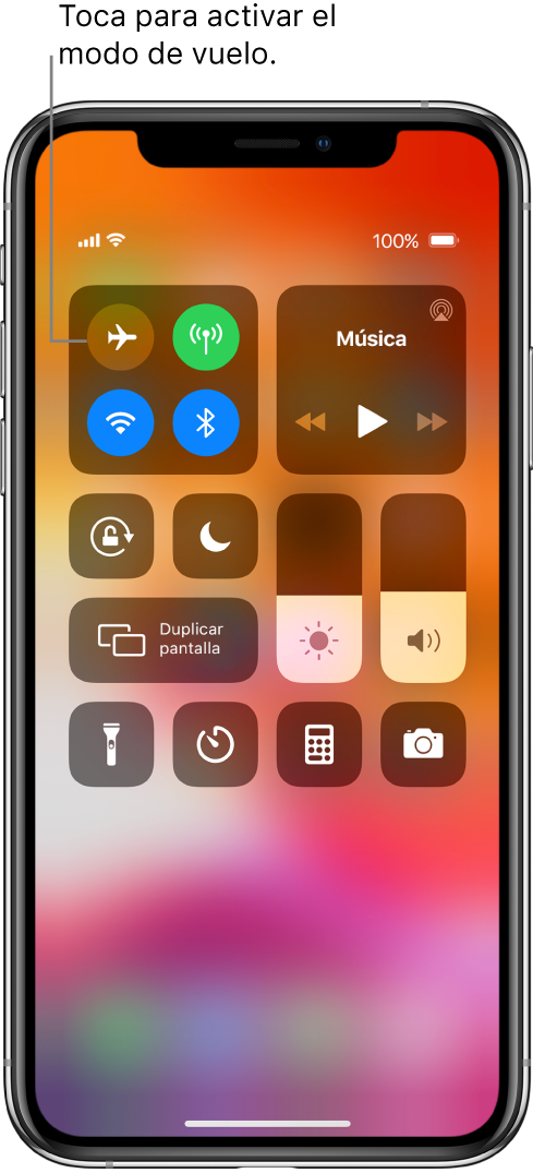 La pantalla del centro de control con una explicación que indica que un toque en el botón superior izquierdo activa el modo de vuelo.