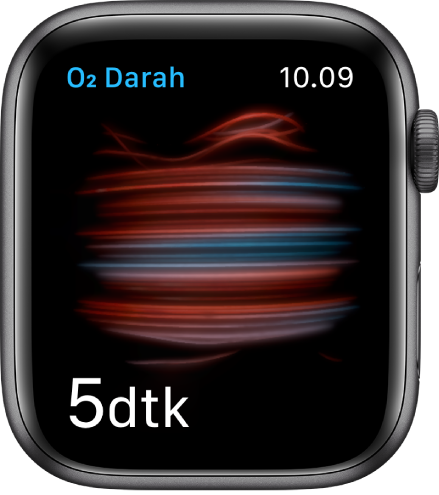 Layar Oksigen Darah mengambil pengukuran, menghitung mundur dari 5.