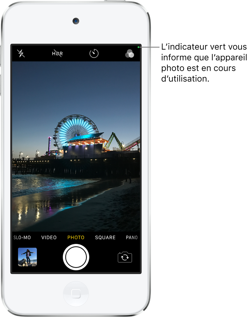 L’écran Appareil photo en mode Photo. Un indicateur vert en haut à droite affiche que l’appareil photo est en cours d’utilisation.