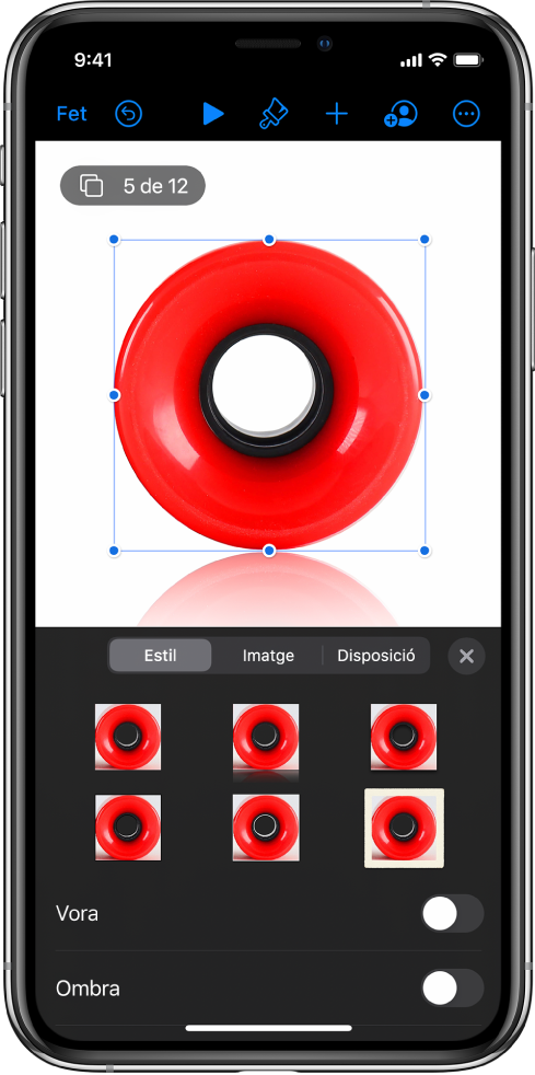 Els controls de format per canviar la mida i l’aspecte de la imatge seleccionada. Els botons Estil, Imatge i Disposició són a la part superior dels controls.