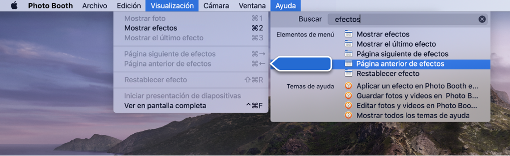 El menú de ayuda de Photo Booth con un resultado de búsqueda para un elemento del menú seleccionado y una flecha apuntando al elemento en los menús de la app.