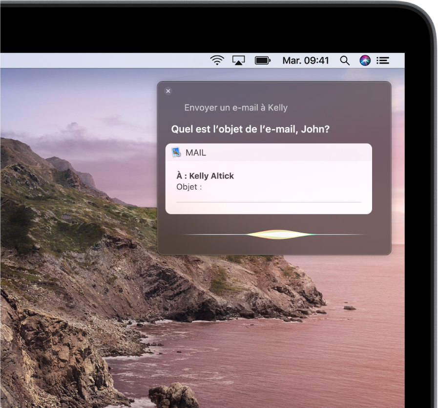 La fenêtre Siri dans le coin supérieur droit de l’écran, montrant un e-mail en train d’être dicté.