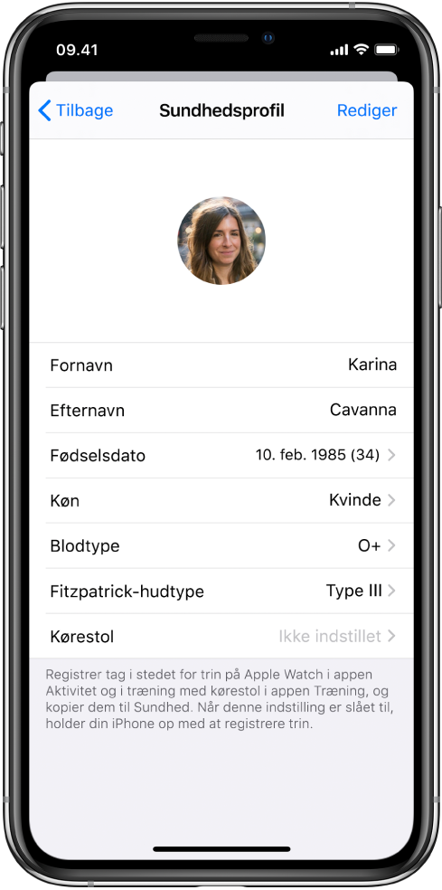 Skærmen Sundhedsprofil med data for en kvinde på 34 år med blodtypen O+.