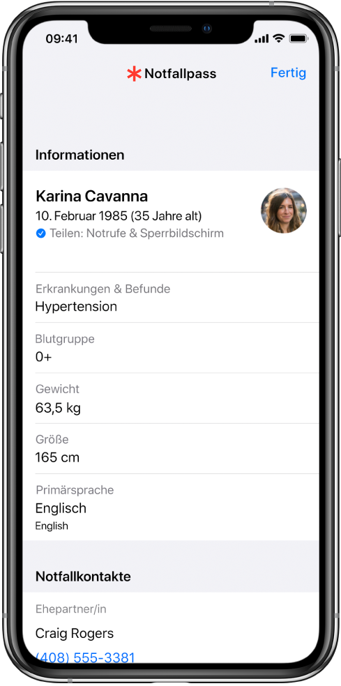 Ein Notfallpass-Bildschirm mit Informationen wie Geburtsdatum, körperliche Beschwerde, Medikationen und Notfallkontakte