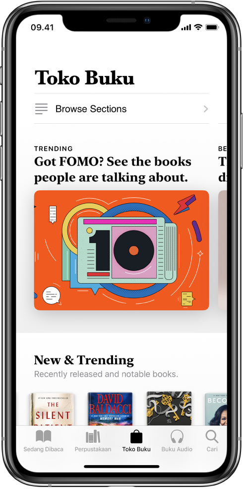 Di app Buku, layar di Toko Buku. Di bagian bawah layar, dari kiri ke kanan, terdapat tab Sedang Dibaca, Perpustakaan, Toko Buku, Buku Audio, dan Cari--tab Toko Buku dipilih. Layar juga menampilkan buku dan kategori buku untuk ditelusuri dan dibeli.