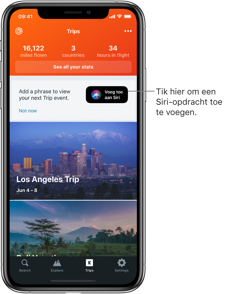 Het scherm van een reisapp. Naast de knop 'Voeg toe aan Siri' staat dat je een zin kunt toevoegen om je volgende reis te bekijken.