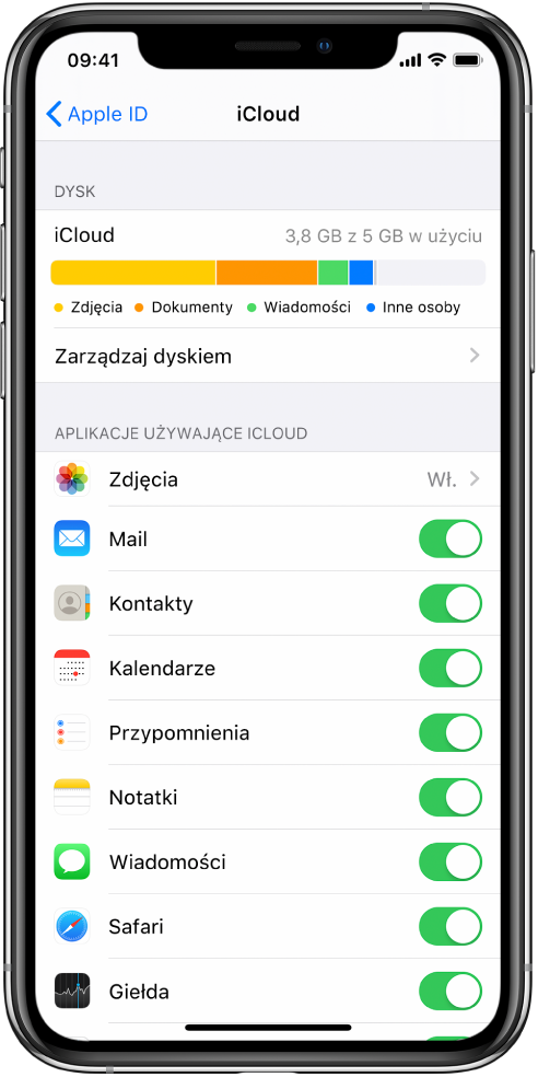 Ekran ustawień iCloud zawierający wskaźnik wykorzystania dostępnego miejsca w iCloud, listę aplikacji i funkcji, na przykład Mail, Kontakty i Wiadomości, których można używać z iCloud.