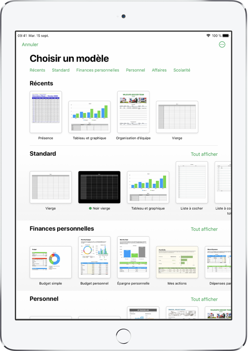 Le sélecteur de modèles affiche en haut une rangée de catégories que vous pouvez toucher pour filtrer les options. En dessous, des vignettes de modèles prédéfinis sont disposées en rangées par catégorie, en commençant en haut par Récents, suivi de Standard et de Finances personnelles. Un bouton « Voir tout » apparaît au-dessus et à droite de la ligne de chacune des catégories. Le bouton Langue et région se trouve dans le coin supérieur droit.