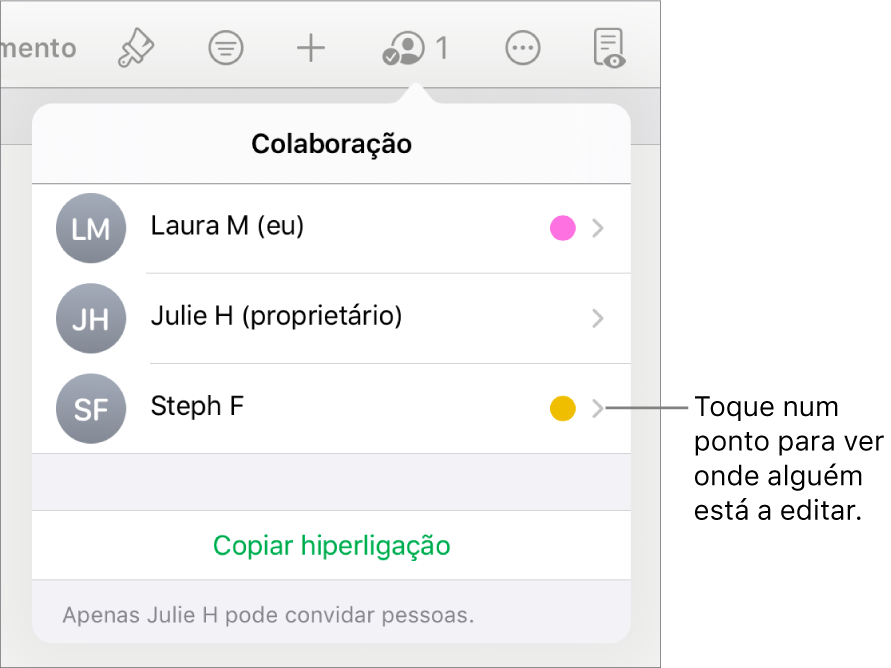 A lista de participantes com três participantes e um ponto colorido diferente à direita de cada nome.