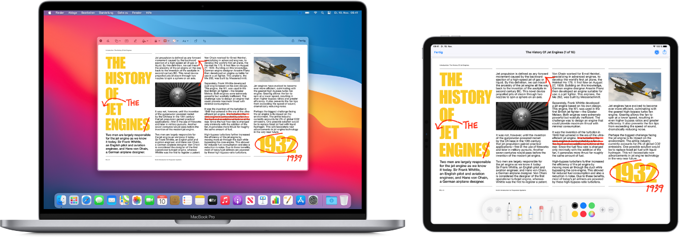 Ein MacBook Pro und ein iPad nebeneinander. Auf beiden Bildschirmen wird ein Artikel mit handschriftlichen, roten Markierungen wie durchgestrichenen Sätzen und hinzugefügten Wörtern angezeigt. Auf dem iPad-Bildschirm werden unten Steuerelemente für Markierungen angezeigt.