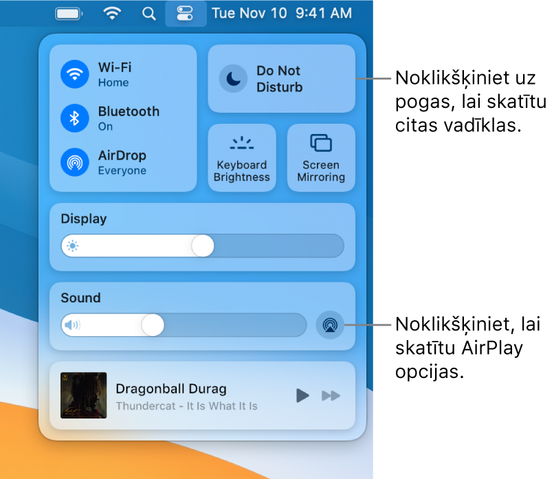 Pietuvināts izvēlnes Notification Center skats Mac datorā ar remarku pie pogas Display.