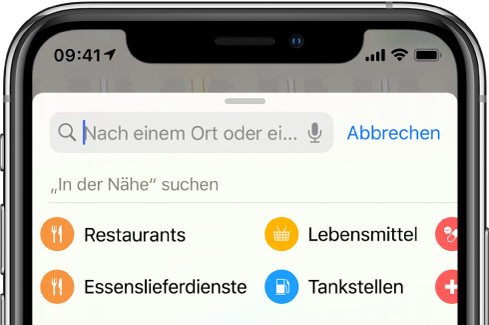 Unter dem Suchfeld wird eine Liste mit vier Kategorien von Dienstleistungen in der Nähe angezeigt. Die Kategorien sind beispielsweise „Restaurants“, „Lebensmittel“, „Essenslieferdienste" und „Tankstellen.