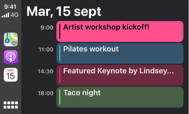 Pantalla de un calendario en CarPlay con cuatro eventos para el martes, 15 de septiembre.