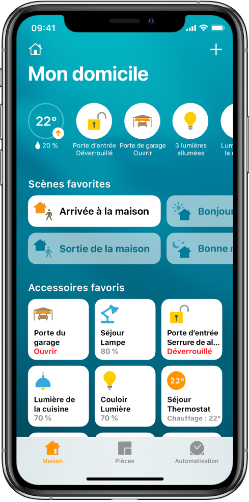 L’onglet Maison, présentant des scènes et des accessoires marqués comme favoris. Les boutons d’état des accessoires s’affichent également. Les autres onglets situés en bas sont Pièces et Automatisation.