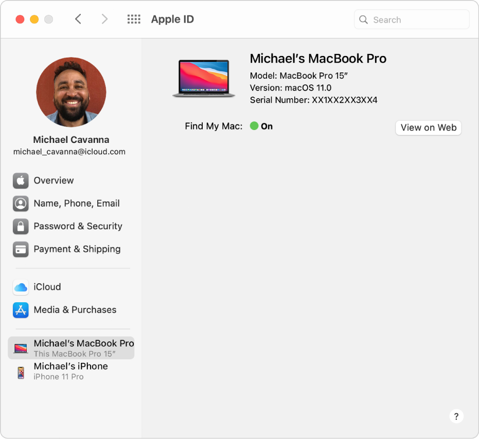 Systemeinstellung „Apple-ID“ mit einer Seitenleiste der verschiedenen Typen von Accountoptionen, die du verwenden kannst, und die Liste der vertrauenswürdigen Geräte eines vorhandenen Accounts
