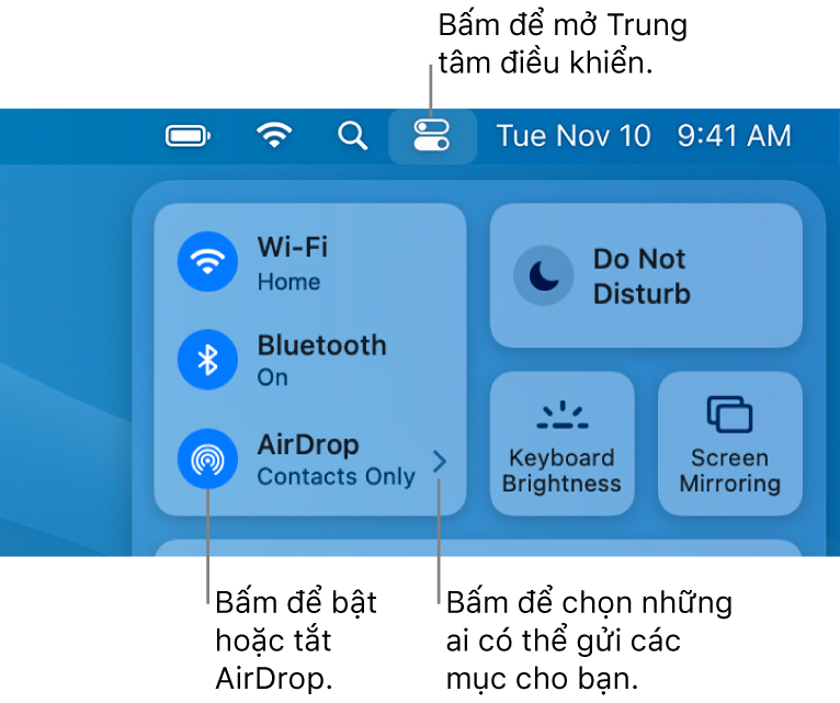Cửa sổ Trung tâm điều khiển đang hiển thị các điều khiển để bật hoặc tắt AirDrop cũng như chọn những người có thể gửi các mục cho bạn.