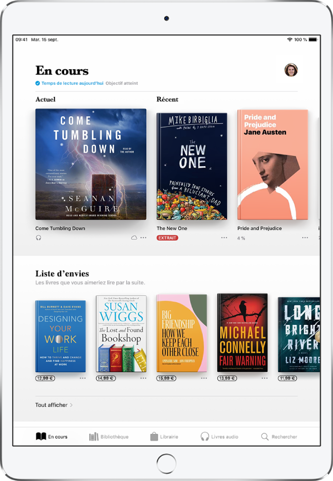 Un écran de l’app Livres. En bas de l’écran se trouvent, de gauche à droite, les onglets En cours, Bibliothèque, Librairie, Livres audio et Rechercher ; l’onglet « En cours » est sélectionné. En haut de l’écran se trouve la section « En cours », qui présente les livres en cours de lecture. En dessous se trouve la section « Liste d’envies », qui présente les livres que vous pourriez avoir envie de lire.