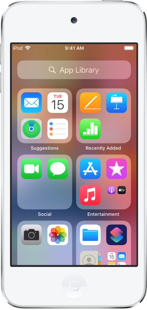 iPod touch 앱 보관함에 제안, 최근 추가된 항목, 소셜 미디어, 엔터테인먼트 등의 카테고리별로 정리된 앱이 표시되어 있음.