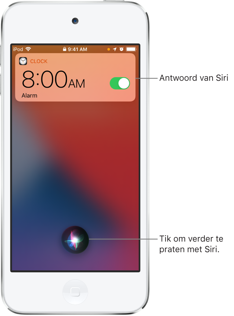 Siri in het toegangsscherm. Een melding van de Klok-app geeft aan dat er een wekker is ingesteld voor acht uur 's ochtends. Een knop middenonder in het scherm wordt gebruikt om verder te praten tegen Siri.