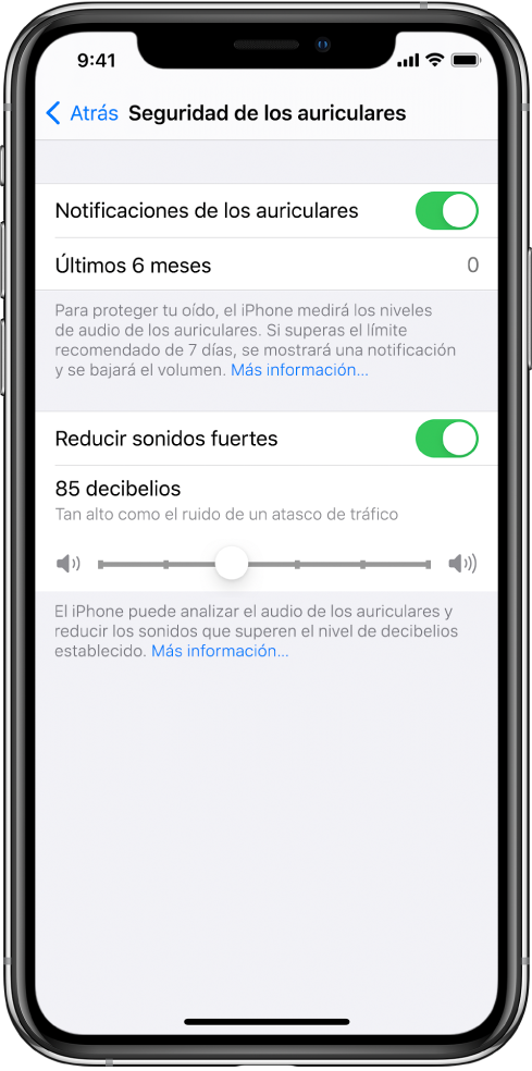 La pantalla “Seguridad de los auriculares”, con el botón para activar o desactivar las notificaciones de los auriculares, el número de notificaciones de los auriculares enviadas en los últimos seis meses, el botón para activar o desactivar el ajuste “Reducir sonidos fuertes”, un regulador para cambiar el nivel máximo de decibelios y el límite de decibelios seleccionado en 85 decibelios.