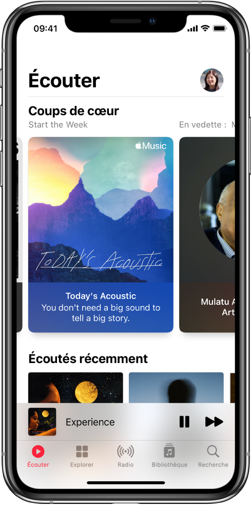 Écran Écouter montrant le bouton de profil en haut à droite. Des playlists « Sélectionné pour vous » s’affichent en dessous. Sous « Sélectionné pour vous » se trouve la section « Morceaux récents », avec deux albums.