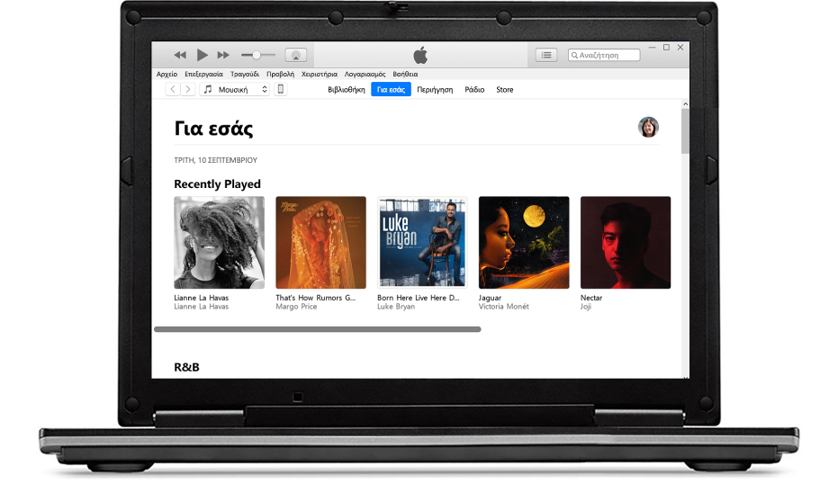 Ένα PC και ένα iPhone με τη σελίδα «Για εσάς» του Apple Music.