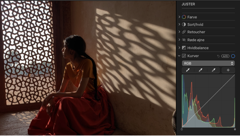 Et fotografi før kurvejusteringer.