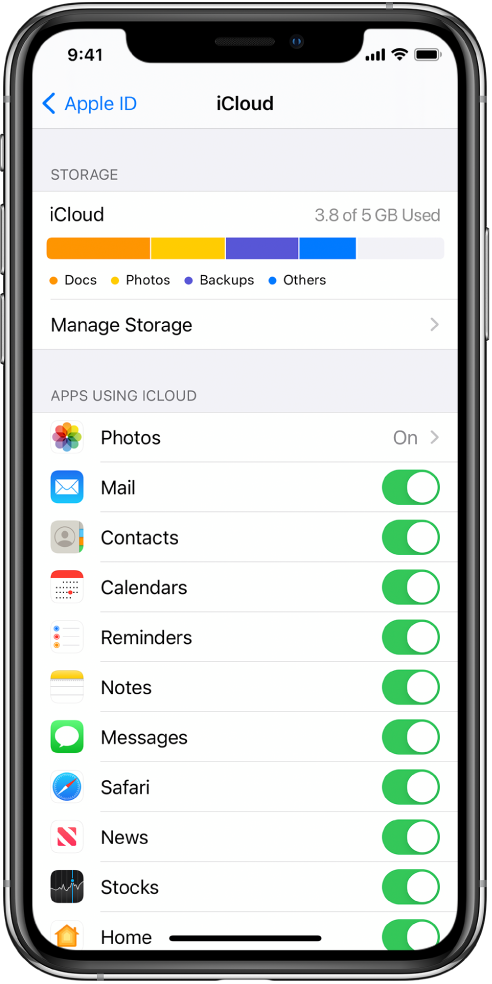 صفحه تنظیمات iCloud نشانگر حافظه ذخیره سازی iCloud و لیستی از برنامه ها و ویژگی ها ، از جمله نامه ، مخاطبین و پیام ها است که می تواند با iCloud استفاده شود.