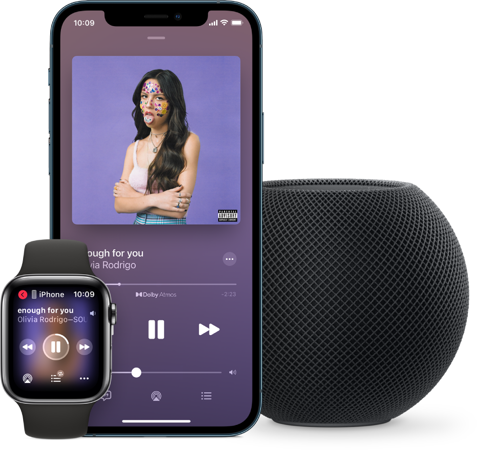 La vista di un brano di Apple Music in riproduzione su un Apple Watch, iPhone e HomePod mini.