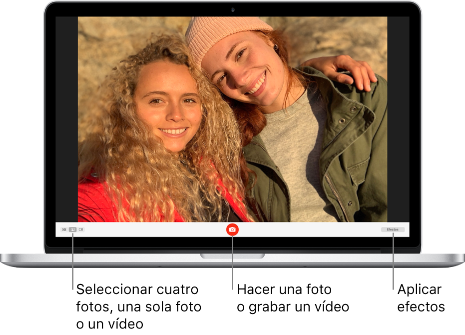 La ventana de Photo Booth con el botón “Hacer foto” seleccionado. La opción de una sola foto está seleccionada en la parte inferior izquierda de la ventana y el botón Efectos está en la parte inferior derecha de la ventana.