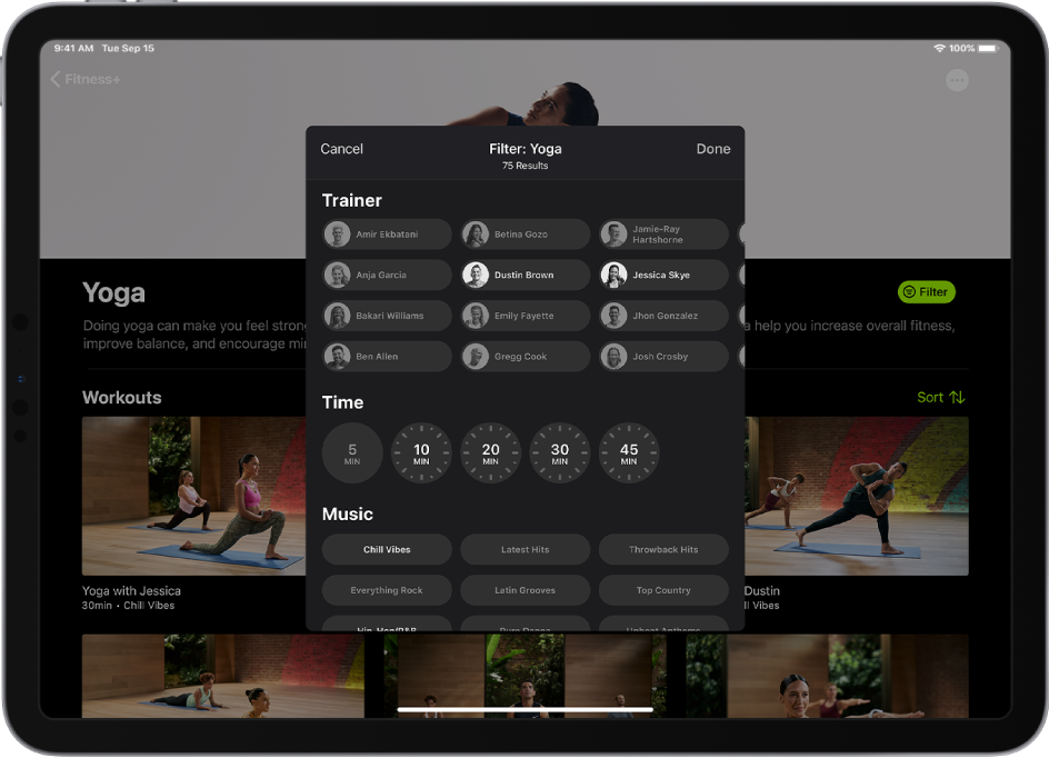 iPad, показващ възможности за филтриране за йога тренировки във Fitness+.