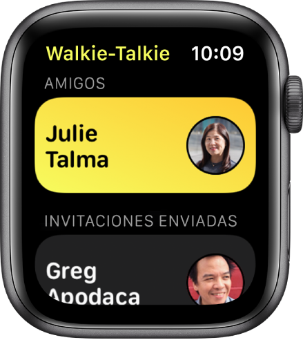 Pantalla de Walkie-talkie mostrando un contacto cerca de la parte superior y un amigo al que se invitó en la parte inferior.