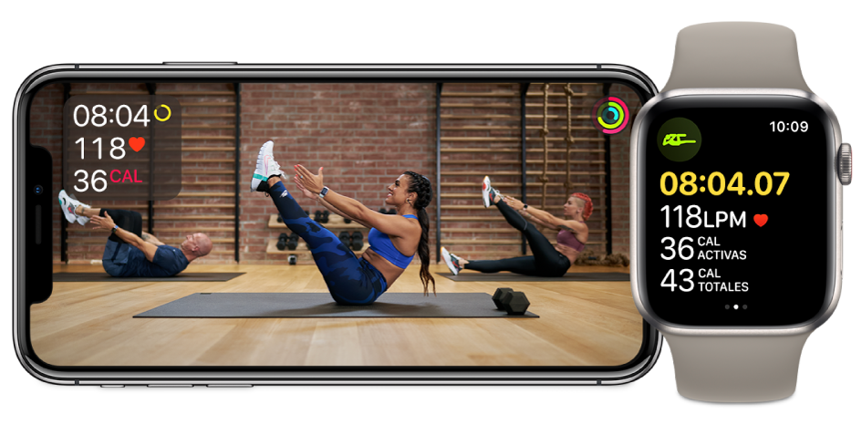 Entrenamiento de torso de Fitness+ en un iPhone y Apple Watch, mostrando el tiempo restante, frecuencia cardiaca y calorías quemadas.