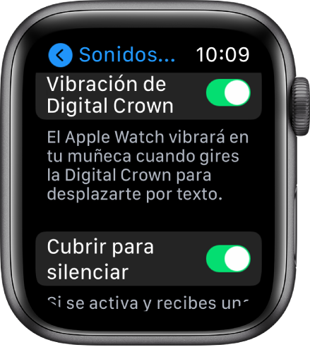 La pantalla "Vibración de Digital Crown" mostrando la vibración de la Digital Crown activada. El botón “Cubrir para silencia” se encuentra debajo.