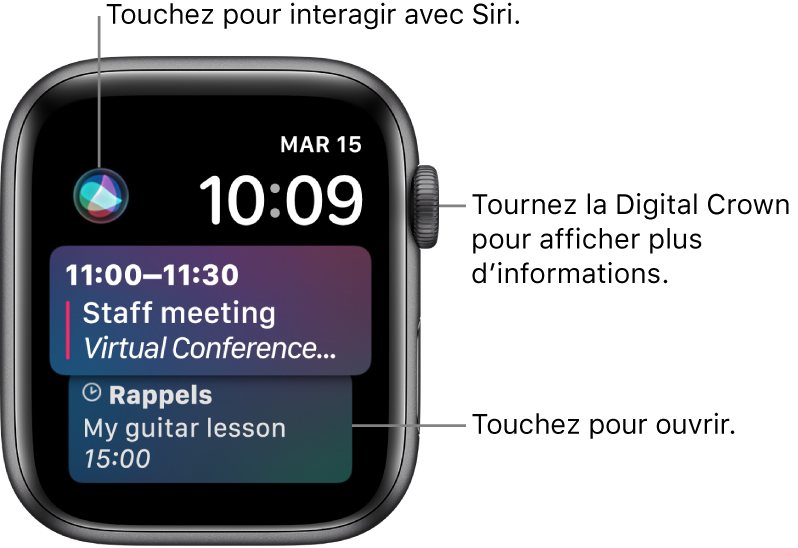 Le cadran Siri qui affiche un rappel et un événement du calendrier. Un bouton Siri se situe en haut de l’écran. La date et l’heure se situent en haut à droite.