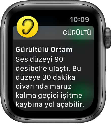 Ekranında Gürültü bildirimi gösteren Apple Watch. Bildirimle ilişkili uygulamanın simgesi sol üstte görünür. Uygulamada açmak için bu simgeye dokunabilirsiniz.