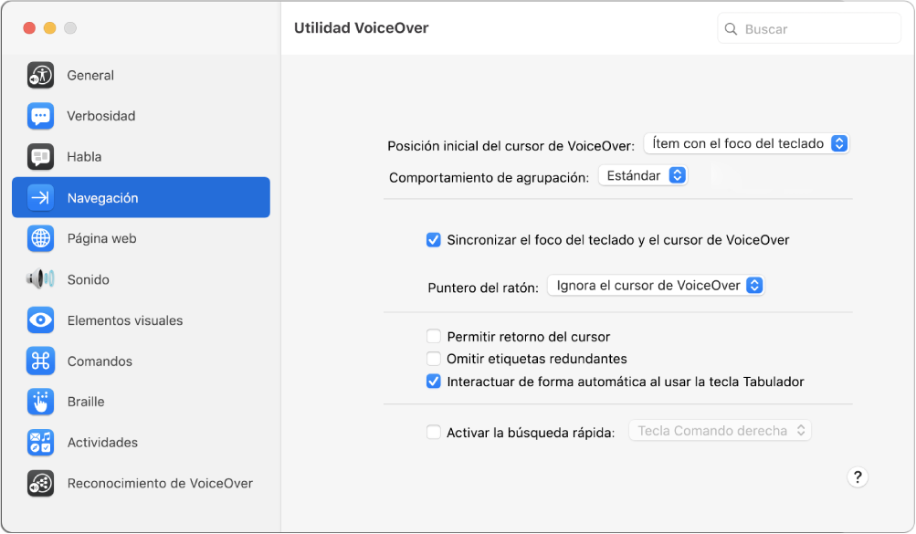 La ventana de Utilidad VoiceOver con la categoría Navegación seleccionada en la barra lateral, a la izquierda, y sus opciones a la derecha. En la esquina inferior derecha de la ventana hay un botón de ayuda para mostrar la ayuda de VoiceOver en Internet acerca de las opciones.