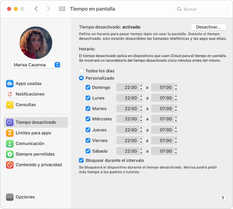 El panel de opciones de Tiempo desactivado con “Tiempo desactivado” habilitado. Se configura un horario de tiempo desactivado personalizado para cada día de la semana.