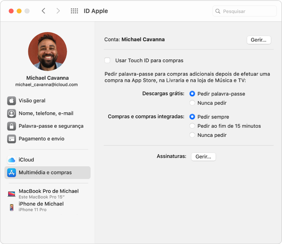 Preferências do ID Apple apresentando uma barra lateral com vários tipos de opções de conta que pode utilizar e as preferências de multimédia e compras de uma conta já existente.