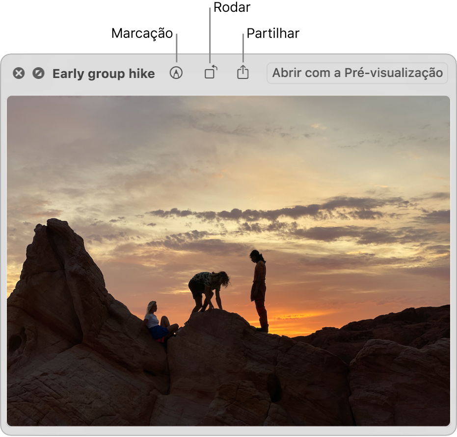 Uma imagem na janela de Vista rápida com botões para marcar, rodar ou partilhar a imagem, ou abri-la na aplicação Pré-visualização.