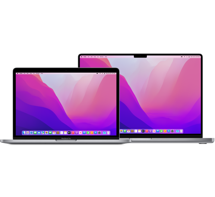 En 13-tommers MacBook Pro foran en 16-tommers MacBook Pro.