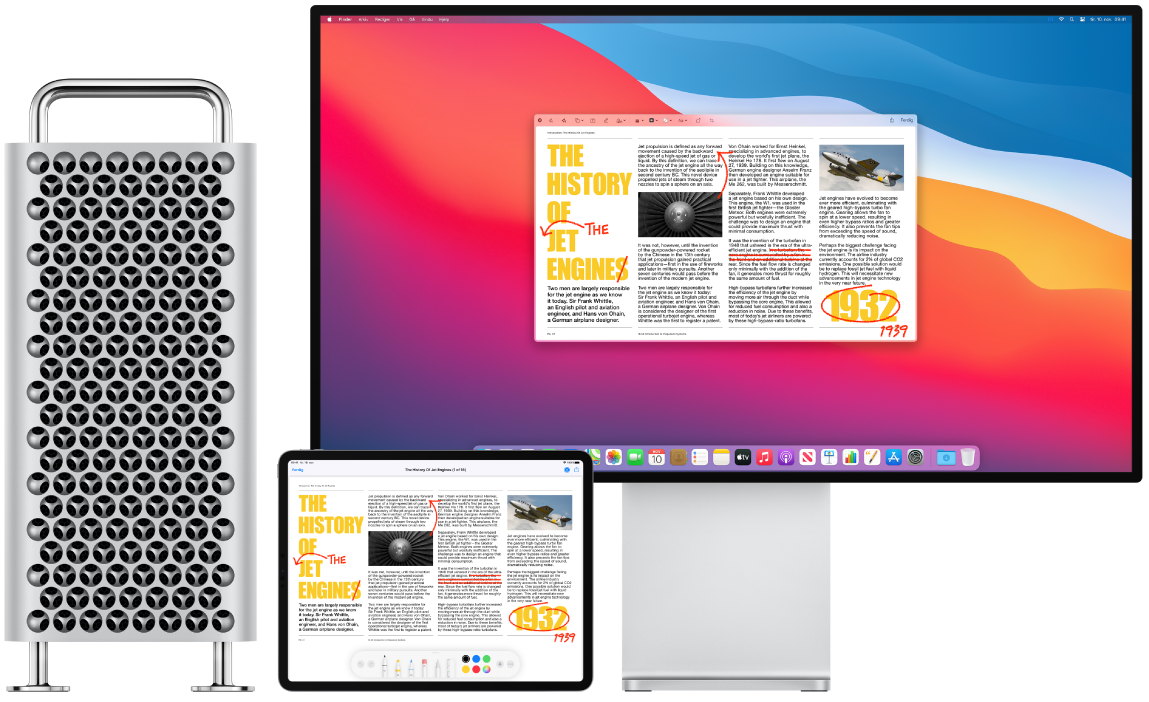 En Mac Pro og iPad ved siden av hverandre. Begge skjermene viser en artikkel som er full av røde merknader, for eksempel utkryssede setninger, piler og ekstra ord. På iPaden vises også kontroller for merking nederst på skjermen.