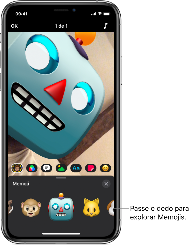 Um Memoji de robô no visualizador, com o botão Memoji selecionado e personagens de Memoji mostrados abaixo.