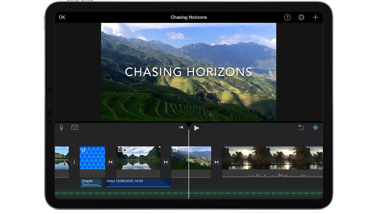 Um projeto de filme no iMovie num iPad.