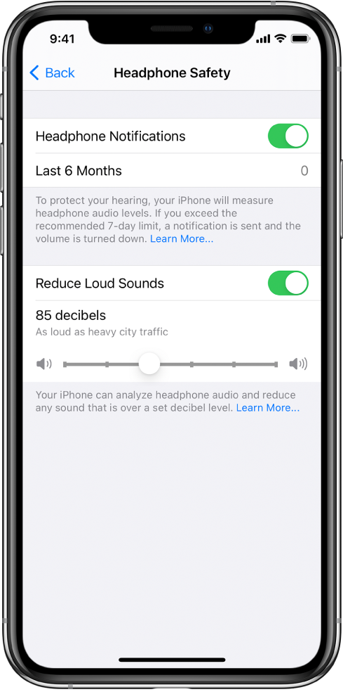 „Headphone Safety“ ekranas, kuriame yra „Headphone Notifications“ įjungimo ir išjungimo mygtukas, per paskutinius 6 mėnesius išsiųstų ausinių pranešimų skaičius, nustatymo „Reduce Loud Sounds“ įjungimo arba išjungimo mygtukas, maksimalaus decibelų lygio keitimo slankiklis ir pasirinkta 85 decibelų riba.
