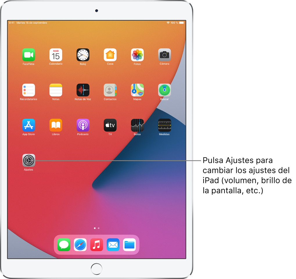 Pantalla de inicio del iPad con varios iconos de las apps, entre ellos el icono de la app Ajustes, que puedes pulsar para modificar el volumen o el brillo de la pantalla del iPad, entre otros ajustes.