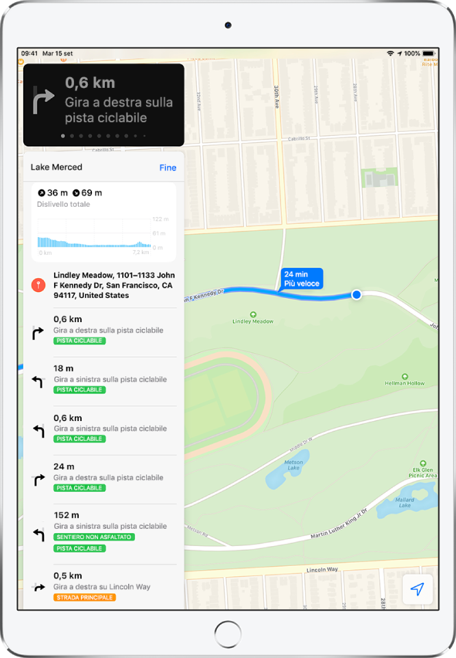 Una mappa che mostra un percorso in bici. Sul lato sinistro, viene visualizzato un elenco di indicazioni per raggiungere l'itinerario.